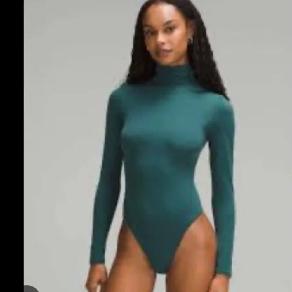 Lululemon Wundermost Nulu Teal Long Sleeve thong Bodysuit. XS